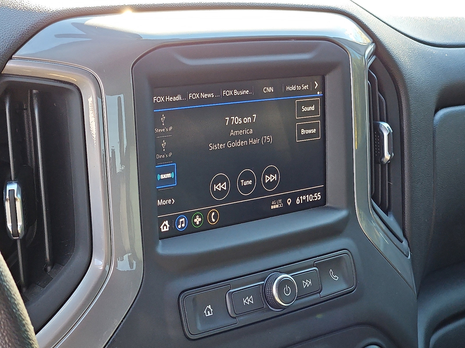 Certified 2022 Chevrolet Silverado 2500 Custom w/ Custom Value Package image 15