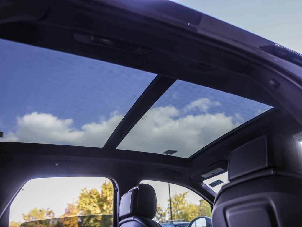 New 2026 Porsche Cayenne S AWD/4WD image 36
