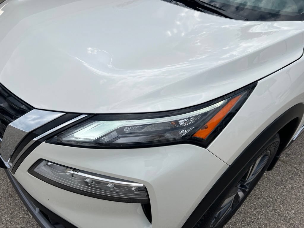 Certified 2023 Nissan Rogue SL AWD/4WD image 30