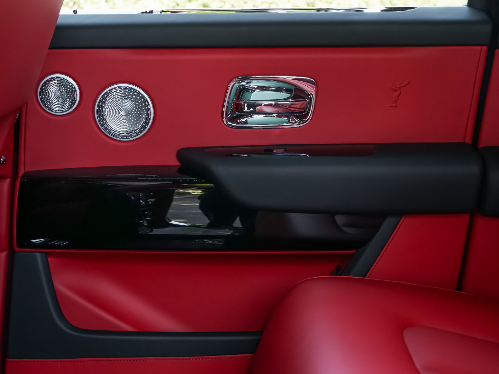 New 2026 Rolls-Royce Cullinan w/ Technology Package AWD/4WD image 27