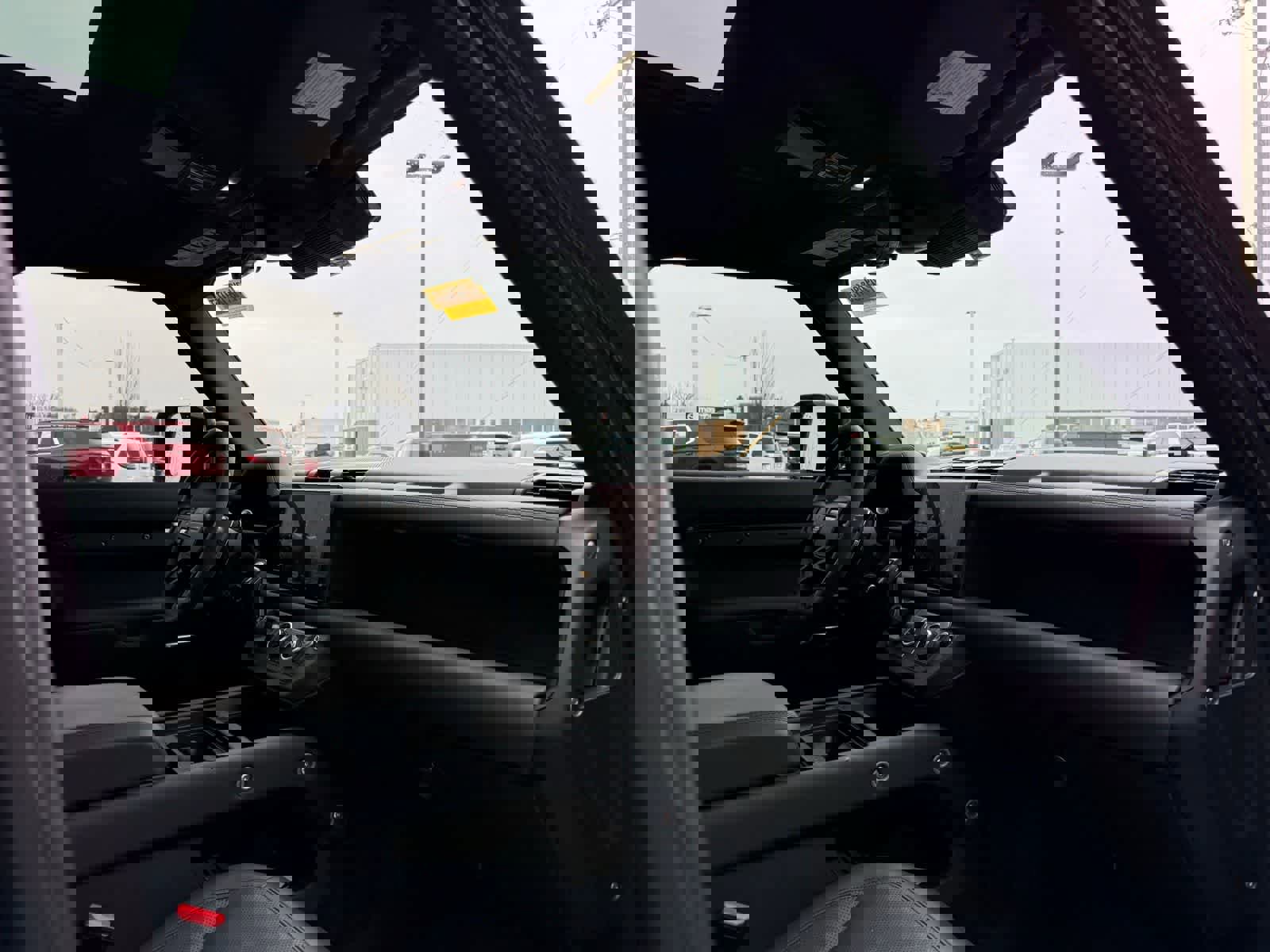 Used 2023 Land Rover Defender 110 V8 image 8