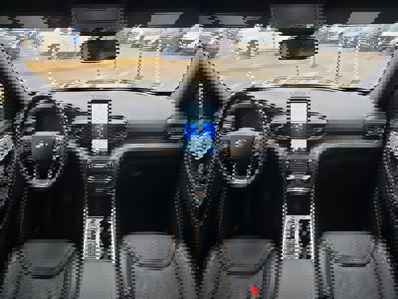 Used 2020 Ford Explorer Platinum w/ Premium Technology Package image 15