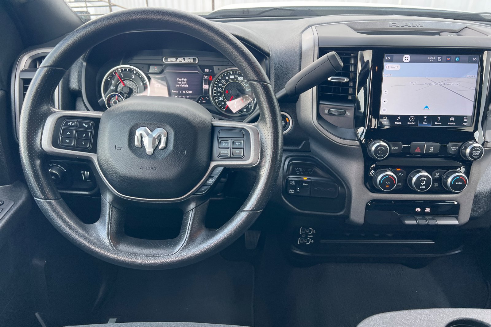 Used 2022 RAM 2500 Tradesman AWD/4WD image 18