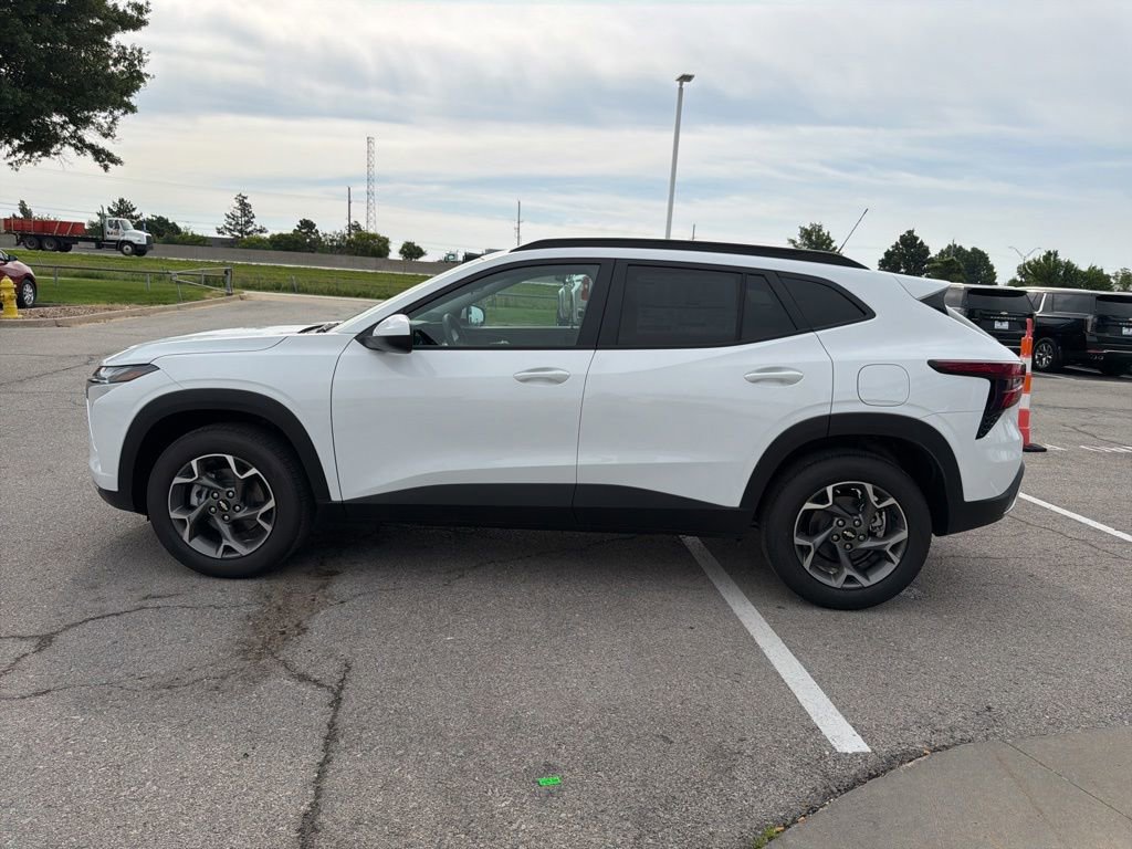 New 2026 Chevrolet Trax LT FWD image 6