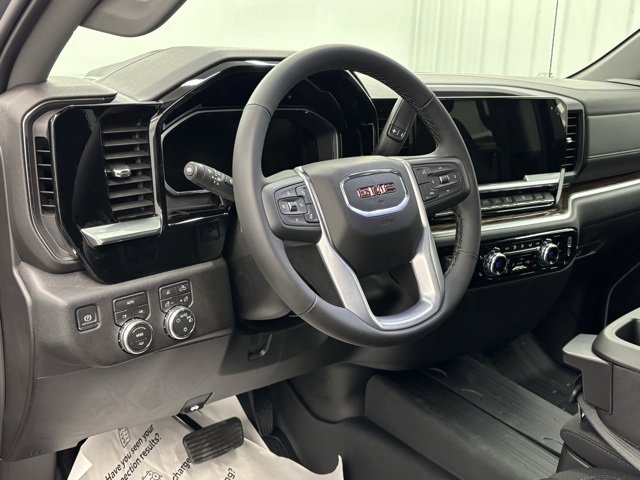 New 2026 GMC Sierra 1500 SLE w/ Preferred Package image 14