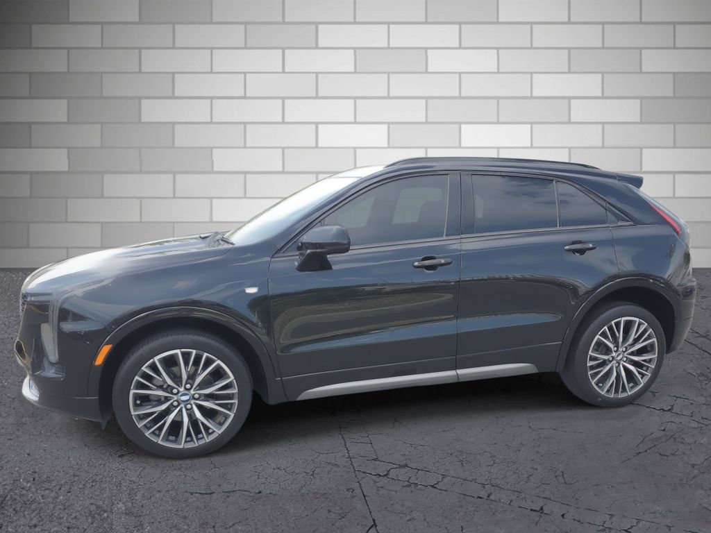 Certified 2024 Cadillac XT4 Sport FWD image 2