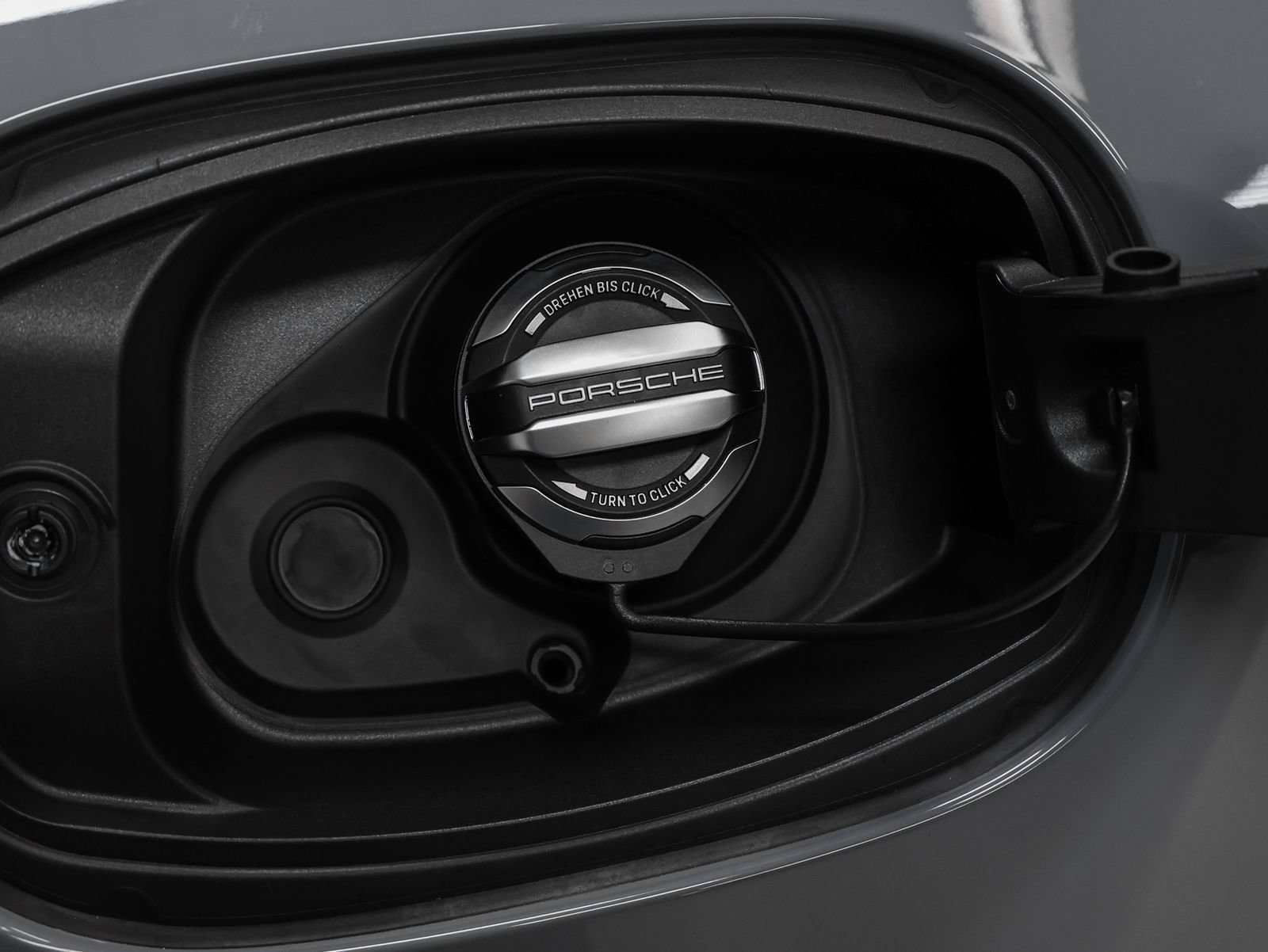 New 2026 Porsche Cayenne GTS AWD/4WD image 19