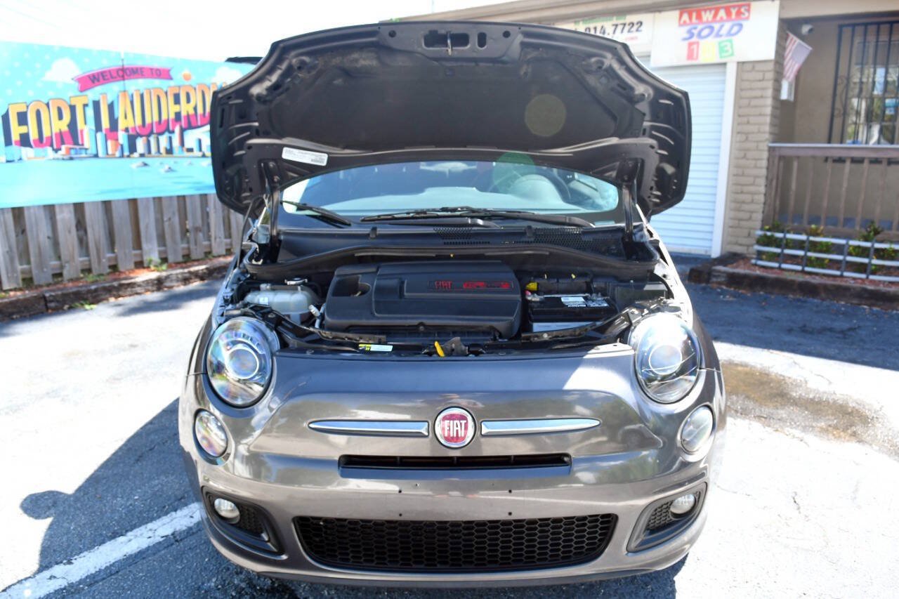 Used 2017 FIAT 500 Pop w/ Sport Appearance Package FWD image 17