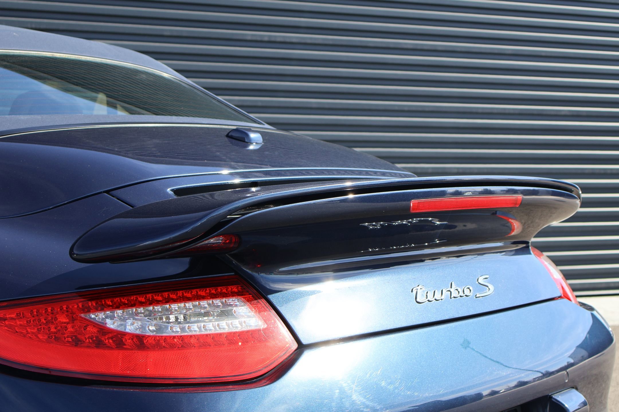 Used 2011 Porsche 911 Turbo S image 31