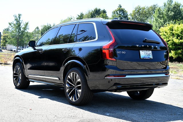 New 2026 Volvo XC90 B6 Plus w/ Protection Package Premier AWD/4WD image 5
