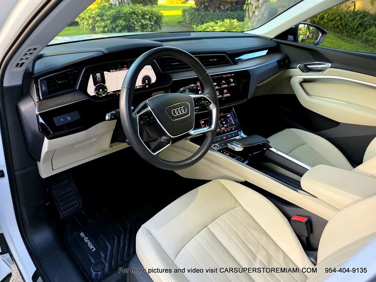 Used 2021 Audi e-tron Premium w/ Convenience Plus Package image 4