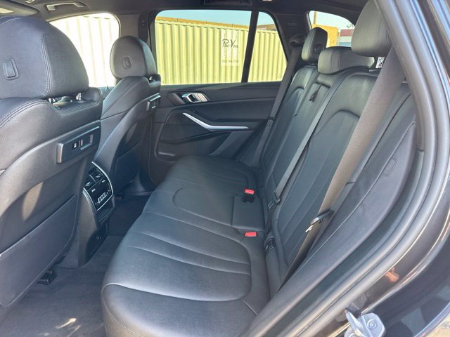 Used 2022 BMW X5 xDrive45e w/ Climate Comfort Package AWD/4WD image 48