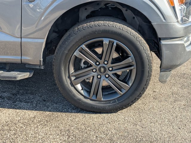 Certified 2022 Ford F150 XLT w/ Equipment Group 302A High image 11