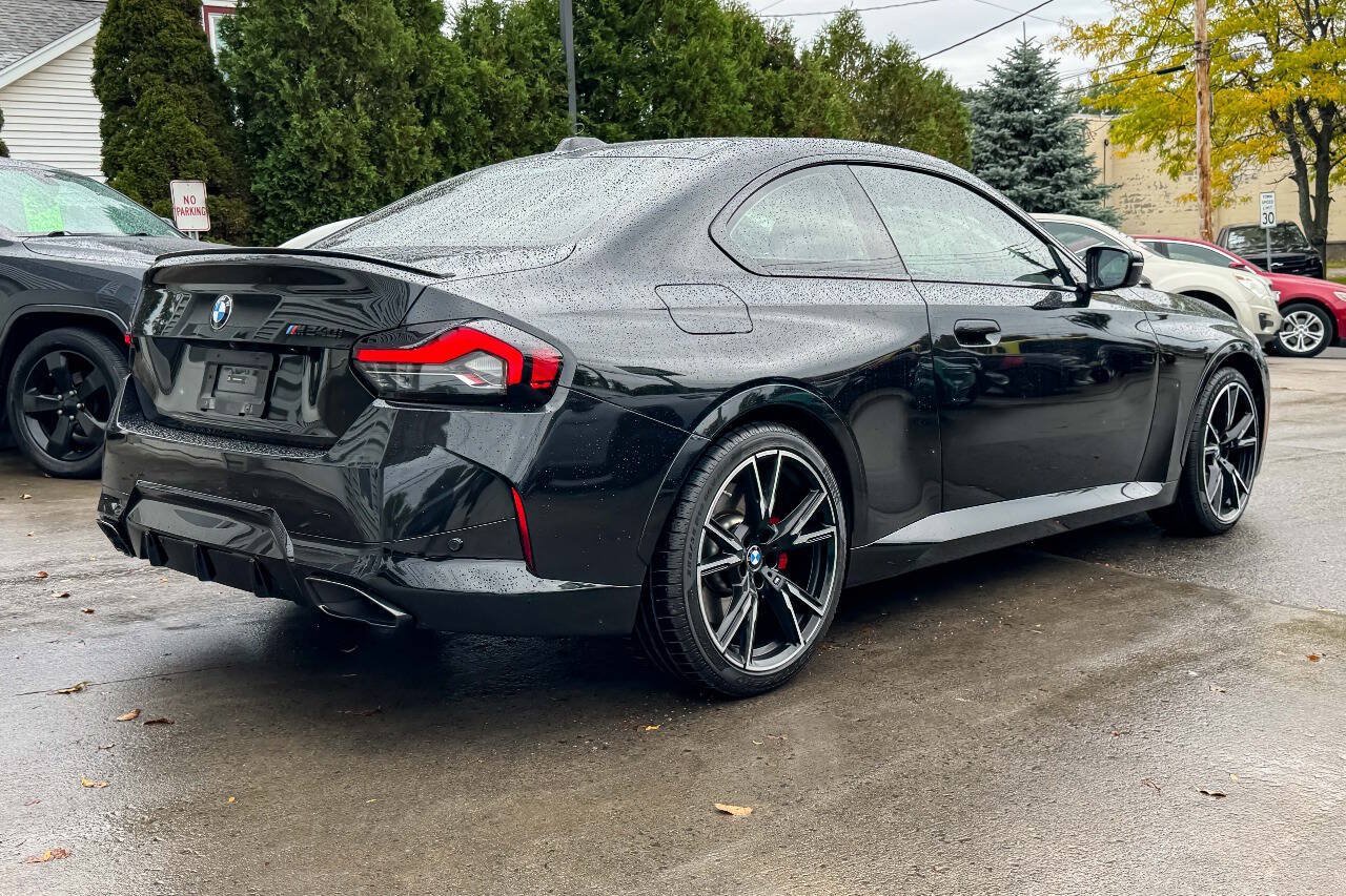 Used 2024 BMW M240i xDrive Coupe AWD/4WD image 3