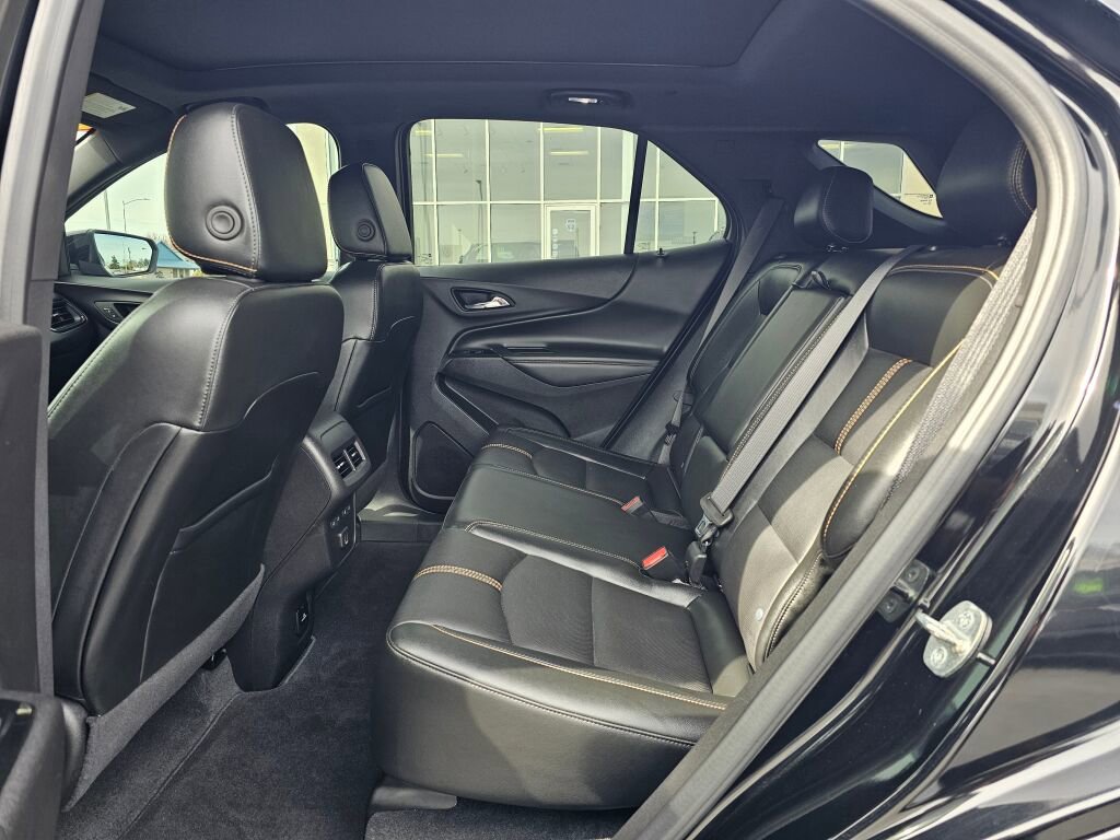 Used 2024 Chevrolet Equinox Premier image 13