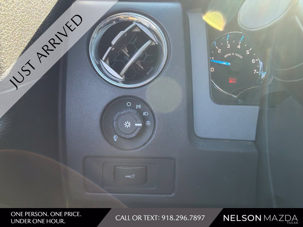 Used 2014 Ford F150 XLT w/ XLT Chrome Package RWD image 15
