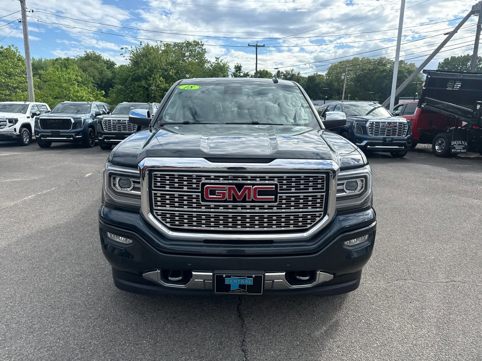 Used 2018 GMC Sierra 1500 Denali w/ Denali Ultimate Package AWD/4WD image 8