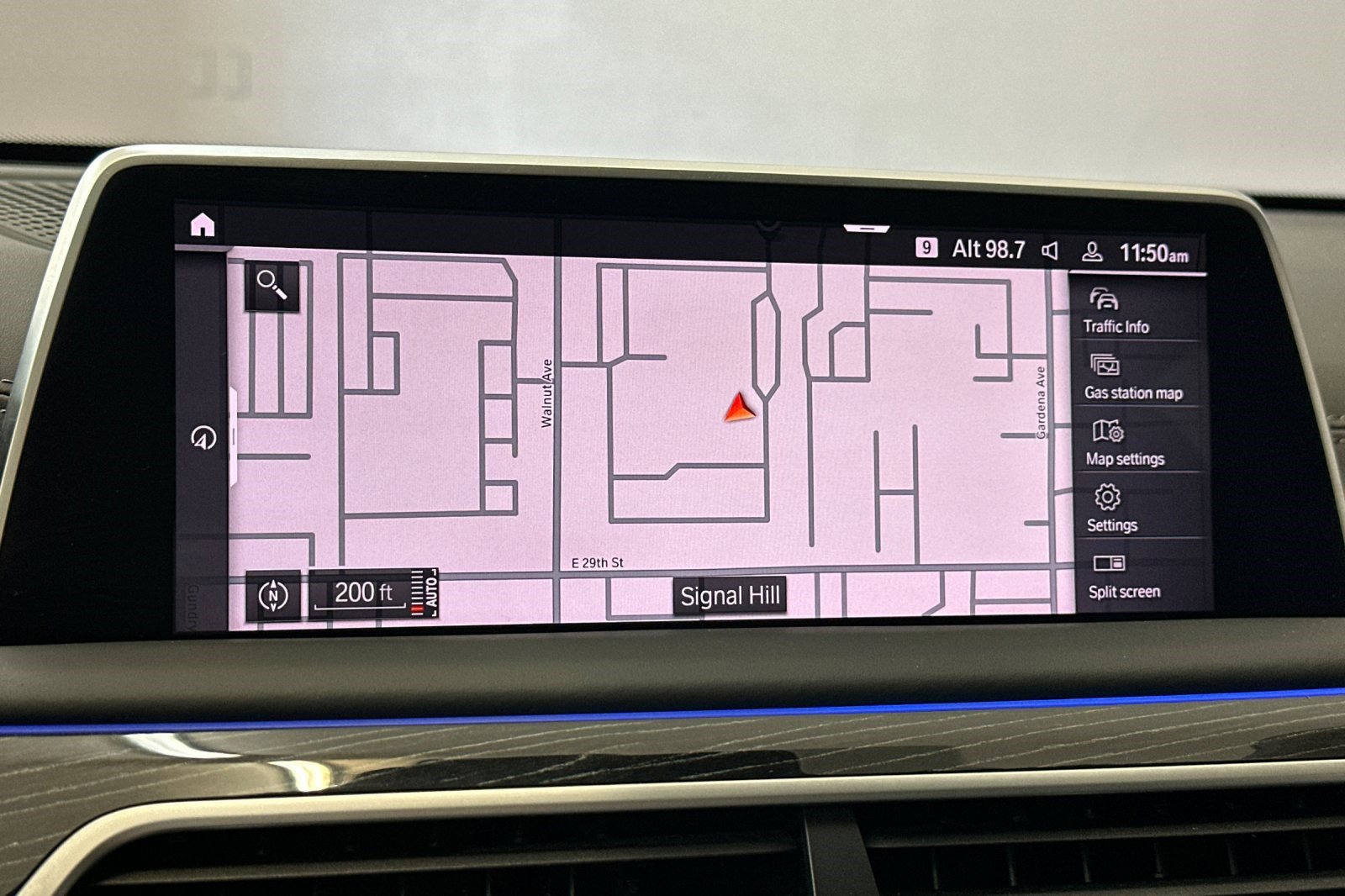 Used 2022 BMW 750i xDrive w/ Executive Package image 24