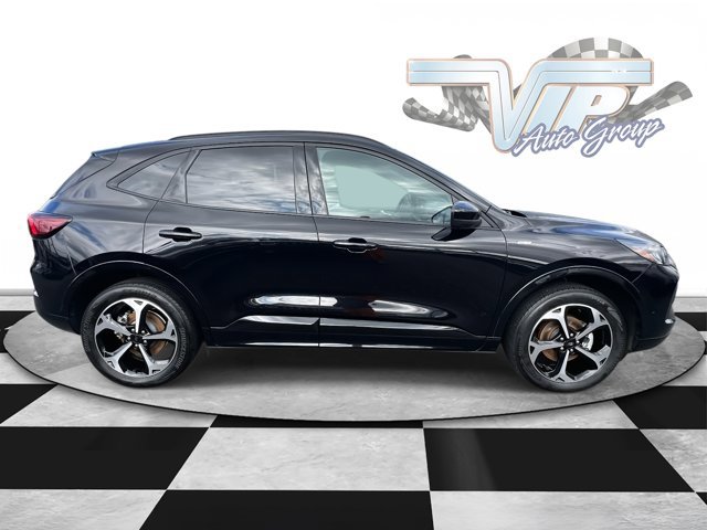 Used 2023 Ford Escape ST-Line Select w/ Tech Pack #2 image 3