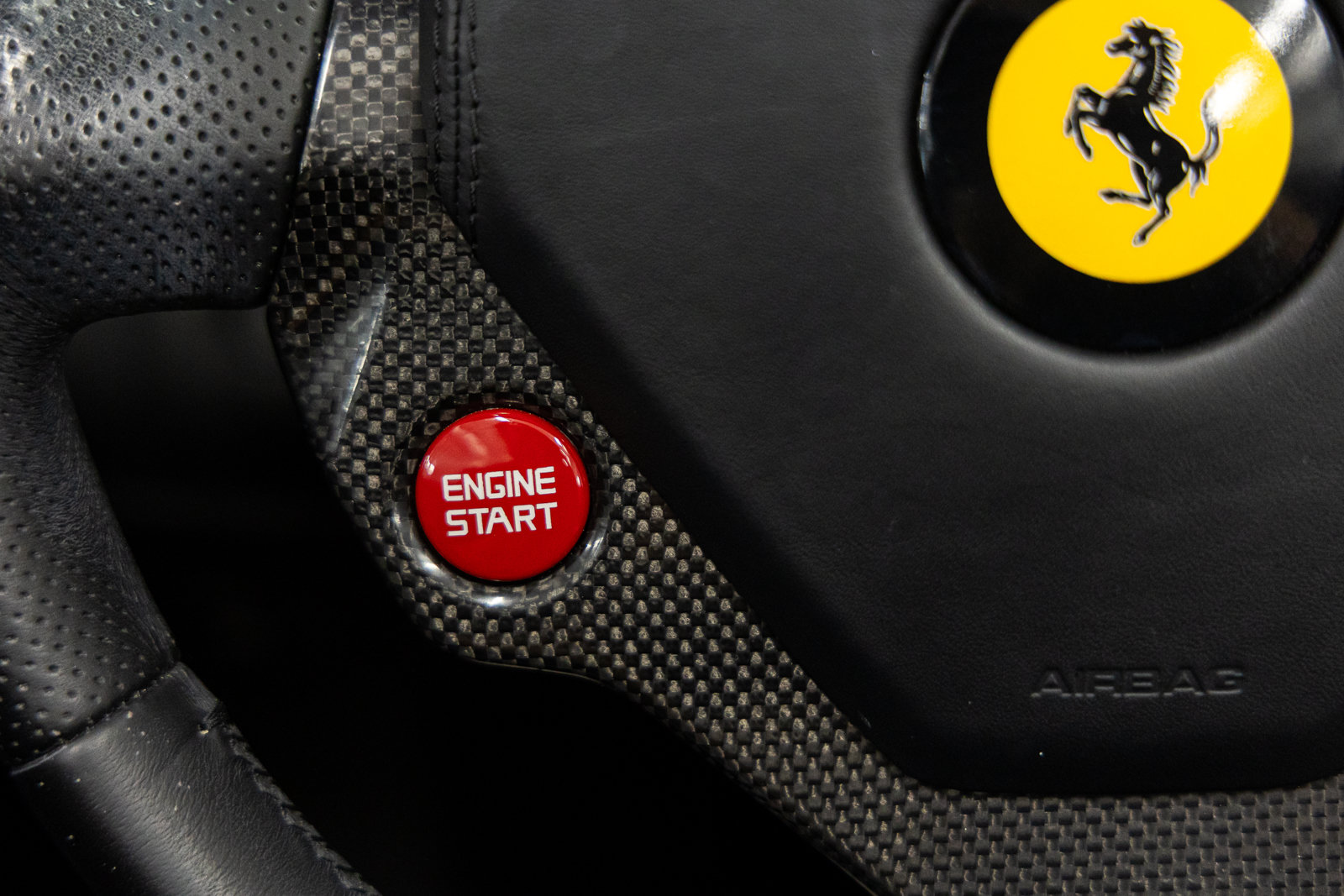 Used 2011 Ferrari California RWD image 65