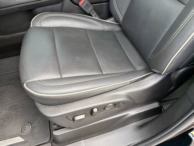Certified 2024 GMC Yukon SLT w/ SLT Premium Package image 19