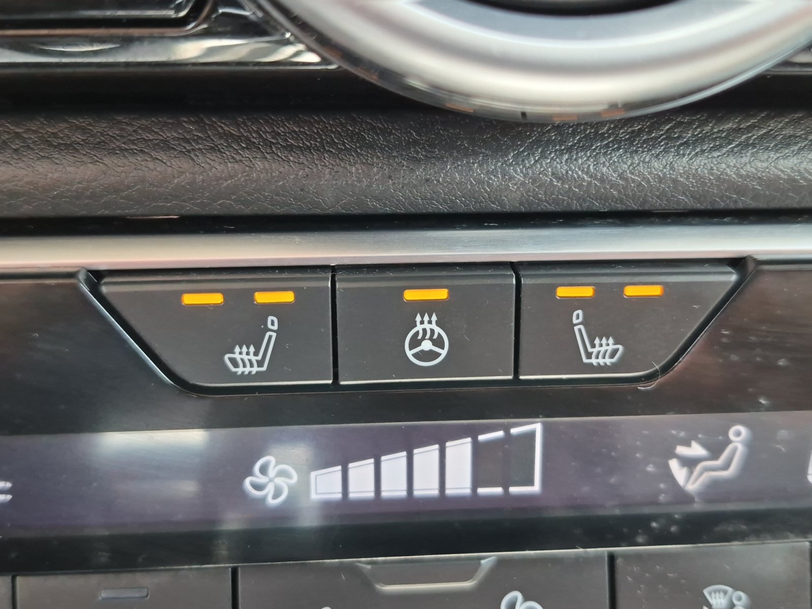 Used 2023 Nissan Sentra SV w/ All-Weather Package FWD image 24