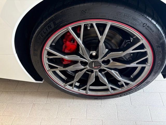 Used 2023 Chevrolet Corvette Stingray Premium Cpe w/ Z51 Performance Package RWD image 18