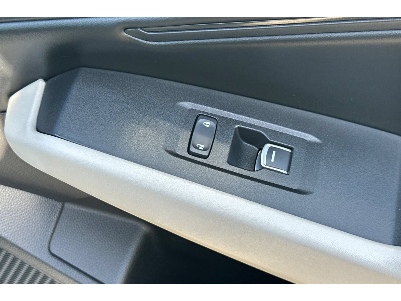 Used 2024 Honda Accord EX image 21