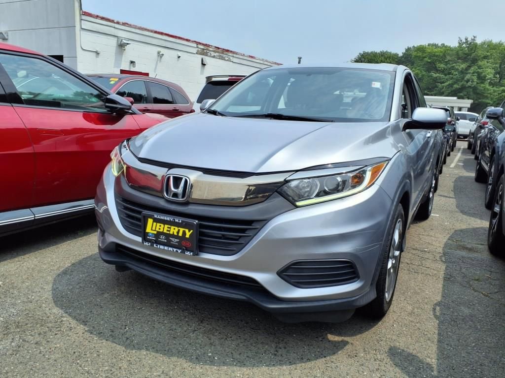 Used 2019 Honda HR-V LX image 2