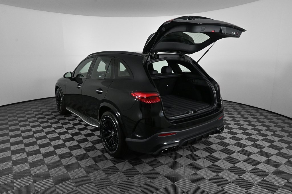 Used 2024 Mercedes-Benz GLC 43 AMG 4MATIC image 31