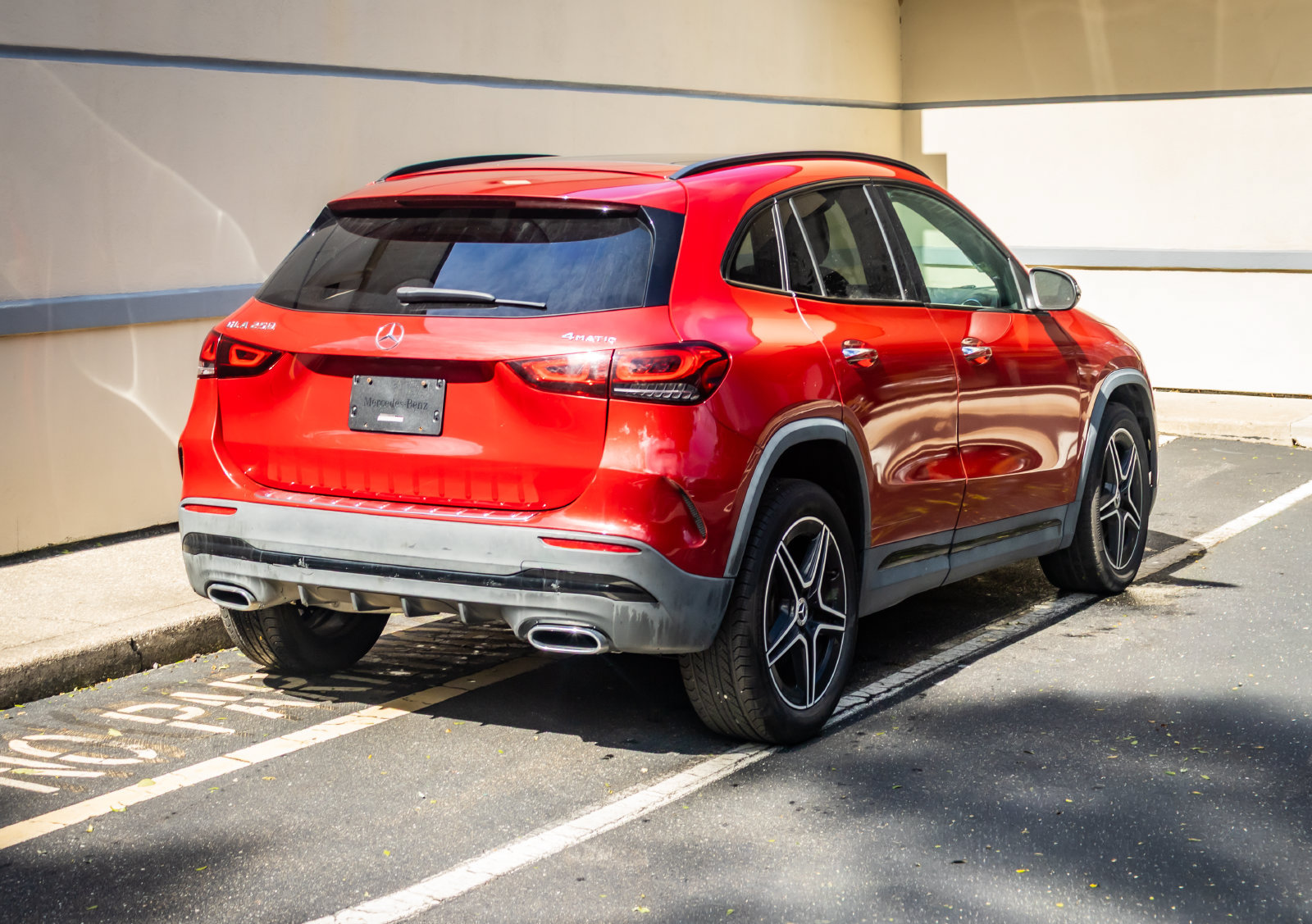 Used 2021 Mercedes-Benz GLA 250 4MATIC image 7