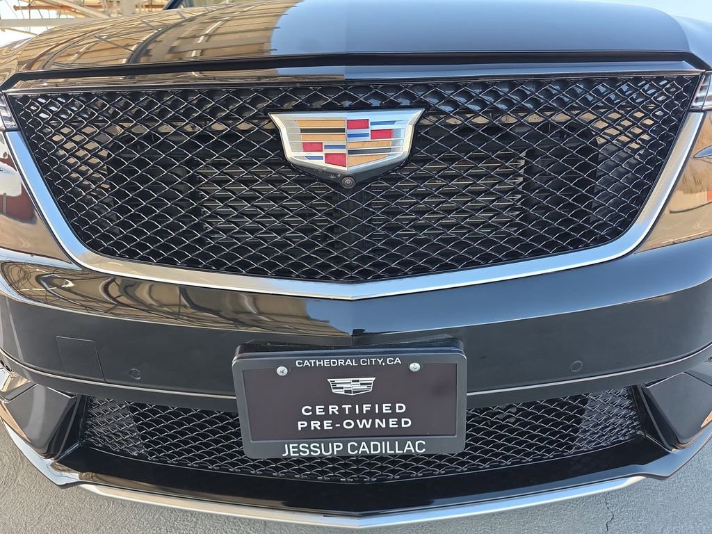 Certified 2024 Cadillac XT6 Sport w/ Technology Package AWD/4WD image 32