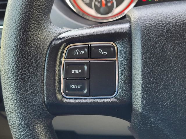 Used 2019 Dodge Grand Caravan SE w/ UConnect Hands-Free Group image 19