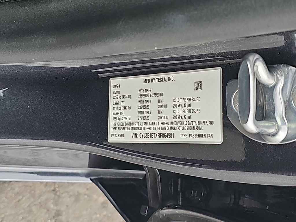 Used 2024 Tesla Model 3 Performance AWD/4WD image 40