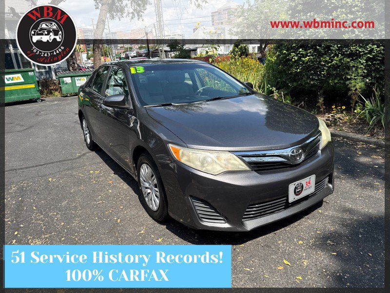 Used 2013 Toyota Camry LE FWD image 1