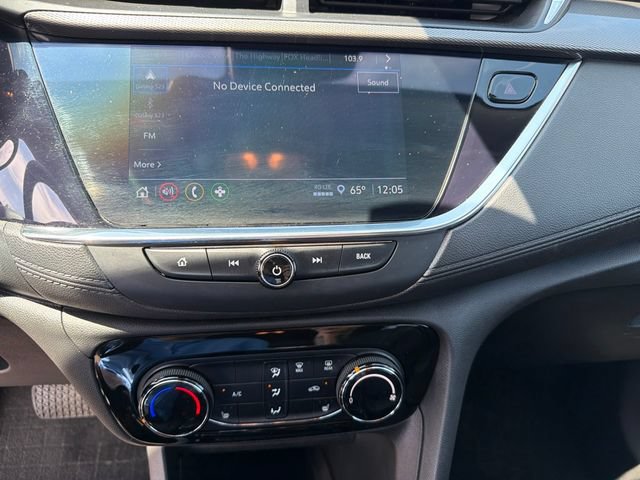 Used 2023 Buick Encore GX Preferred w/ Cold Weather Comfort Package AWD/4WD image 4
