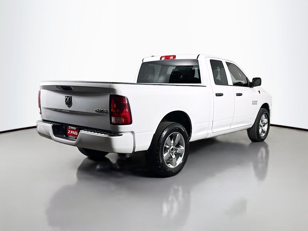 Used 2018 RAM 1500 Express w/ Express Value Package AWD/4WD image 5