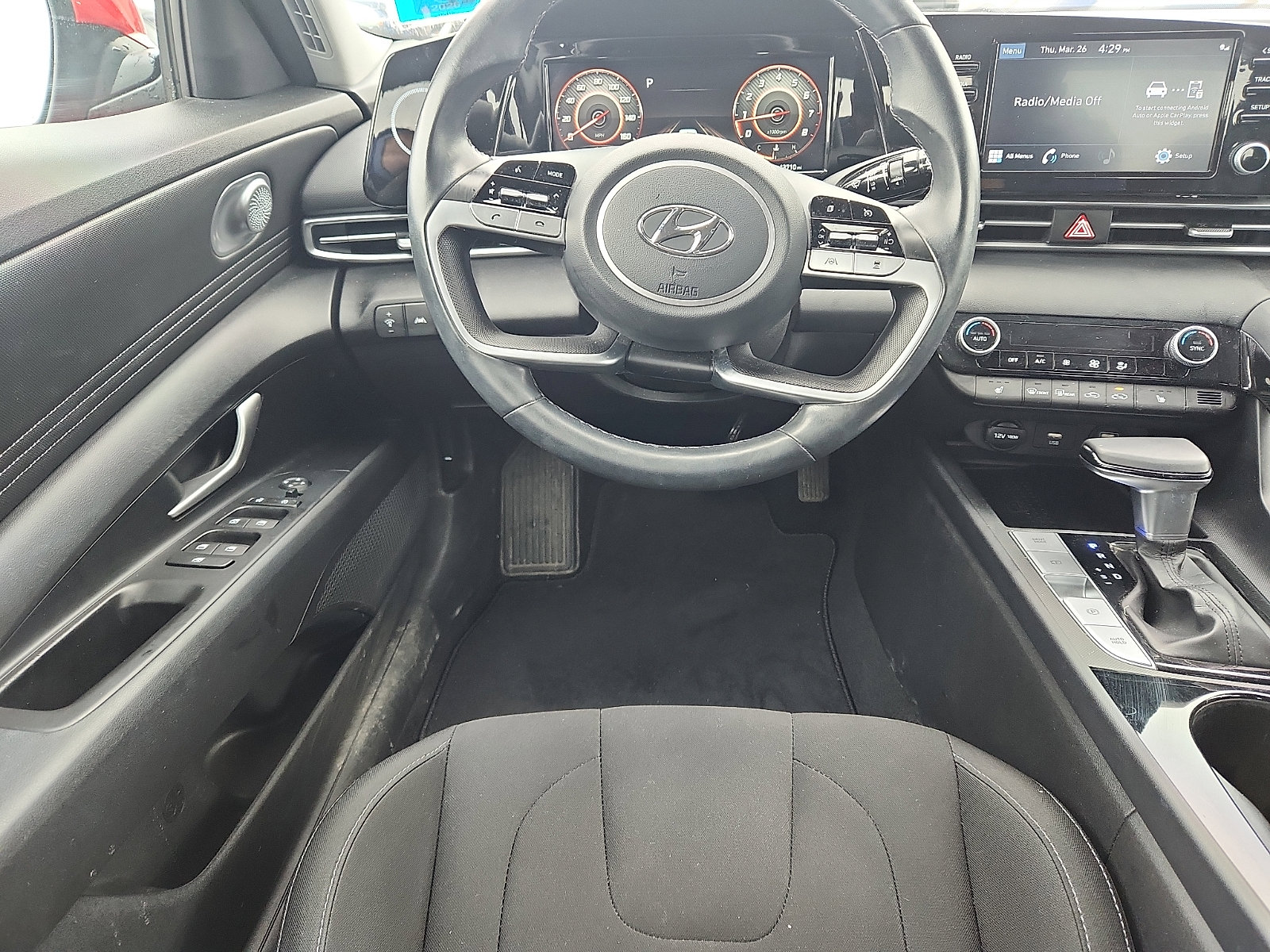 Certified 2021 Hyundai Elantra SEL w/ Convenience Package image 10