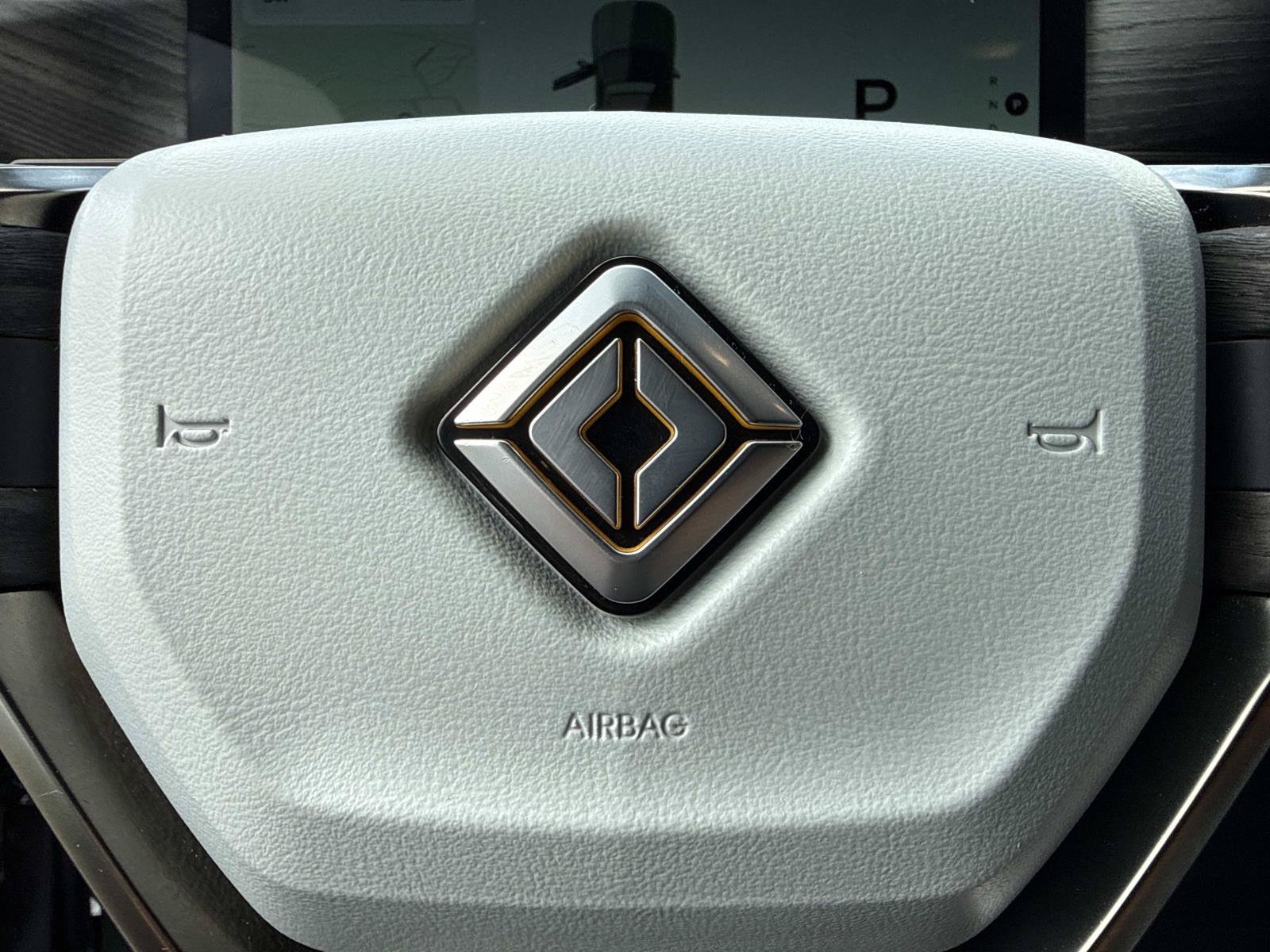 Used 2023 Rivian R1S Adventure AWD/4WD image 34