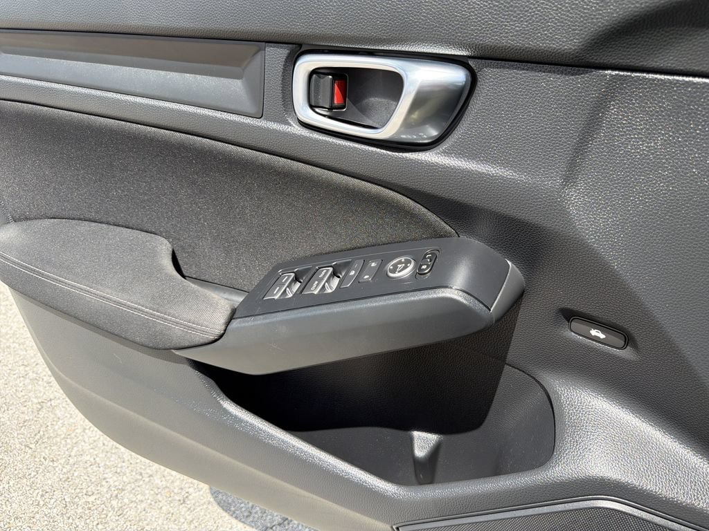 Used 2023 Honda Civic Sport image 21