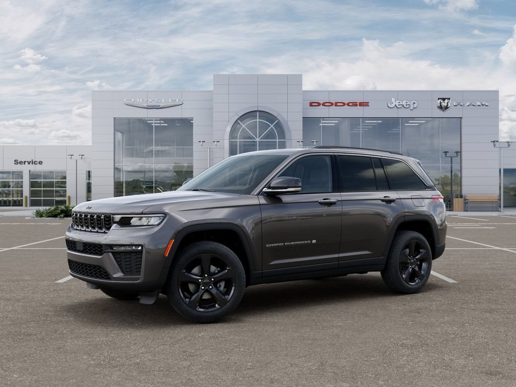 New 2026 Jeep Grand Cherokee Limited w/ Limited Altitude Package AWD/4WD image 2
