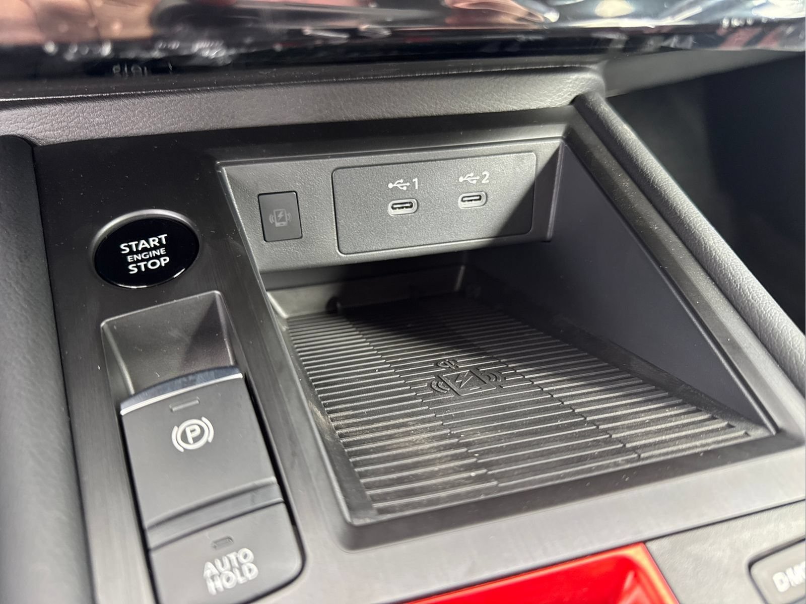 New 2026 Nissan Kicks SR w/ SR Premium Package FWD image 20