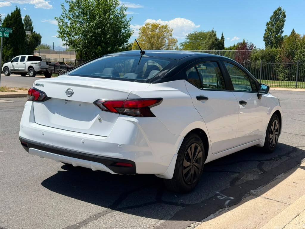 Used 2024 Nissan Versa S w/ Trunk Package FWD image 5