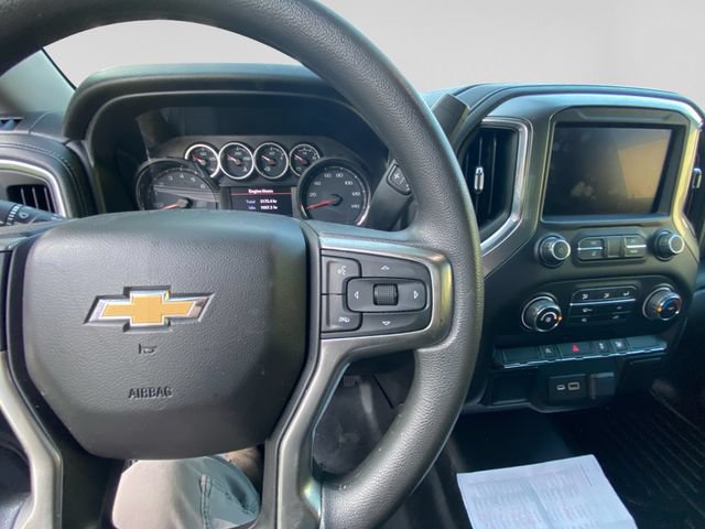 Used 2020 Chevrolet Silverado 1500 LT AWD/4WD image 16