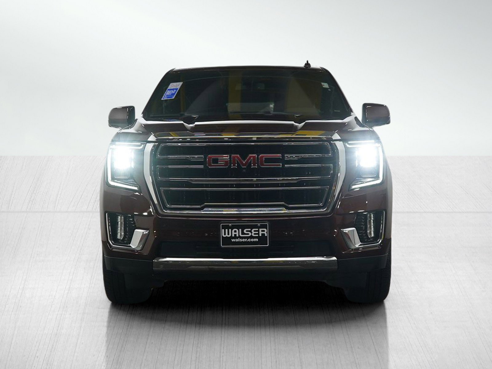 Used 2022 GMC Yukon XL SLT w/ SLT Luxury Package image 9