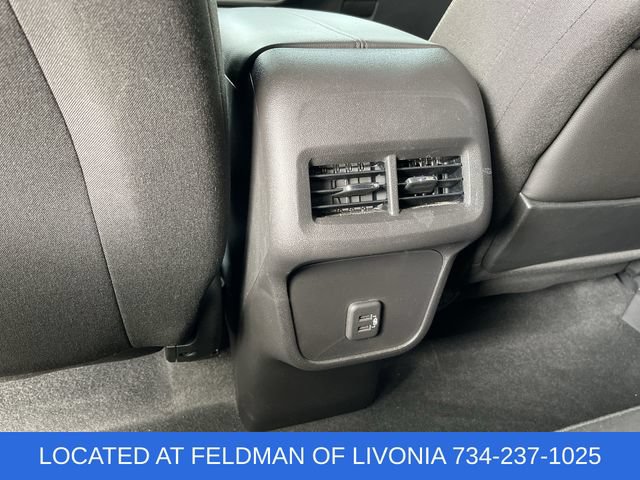 Certified 2024 GMC Terrain SLE w/ Driver Convenience Package FWD image 20