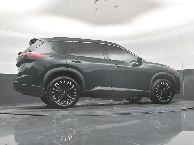 Used 2026 Nissan Rogue Dark Armor FWD image 52