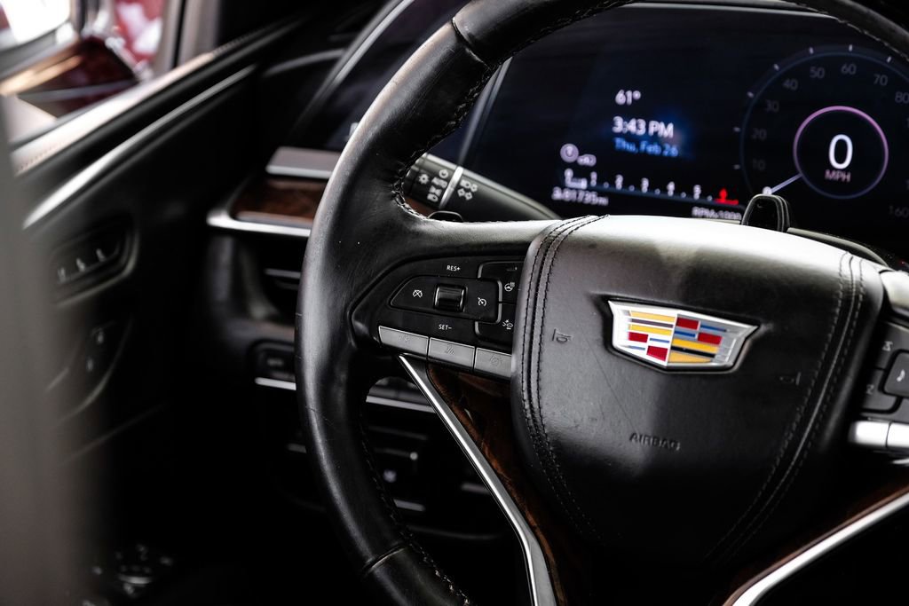 Used 2021 Cadillac Escalade ESV Premium Luxury Platinum image 14