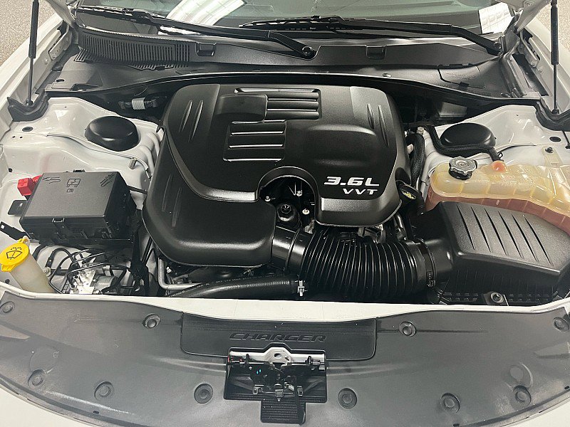 Used 2022 Dodge Charger SXT image 15