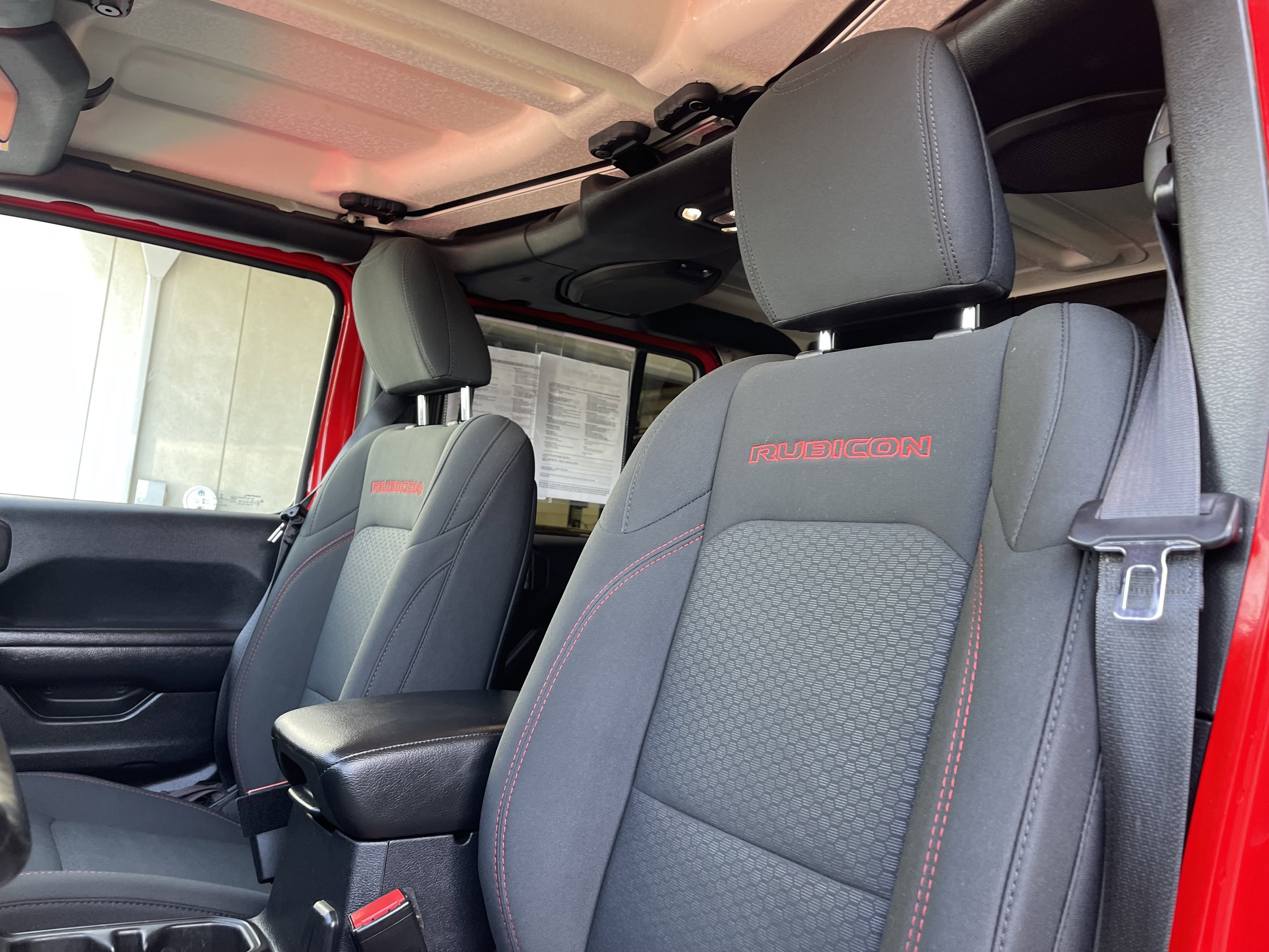 Used 2021 Jeep Gladiator Rubicon AWD/4WD image 13